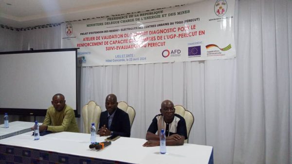 Atelier de validation du rapport diagnostic de la mission de mise en place d&rsquo;un système de suivi évaluation et de renforcement de capacité des membres de L&rsquo;UGP PERECUT.